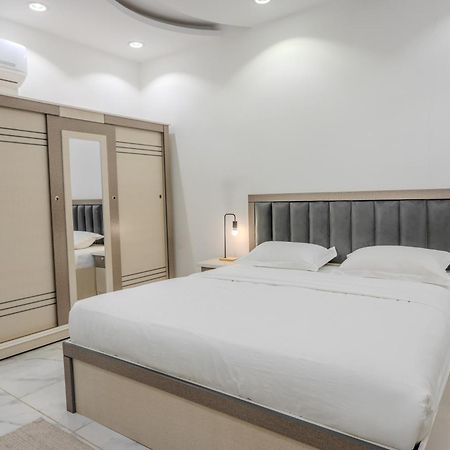Luxurious Family 3 Bedroom Apartments 10 Mins Drive To Al-Masjid Nabawi - Nozol Noor 1 Medina Екстер'єр фото