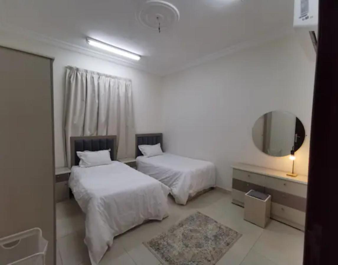 Luxurious Family 3 Bedroom Apartments 10 Mins Drive To Al-Masjid Nabawi - Nozol Noor 1 Medina Екстер'єр фото
