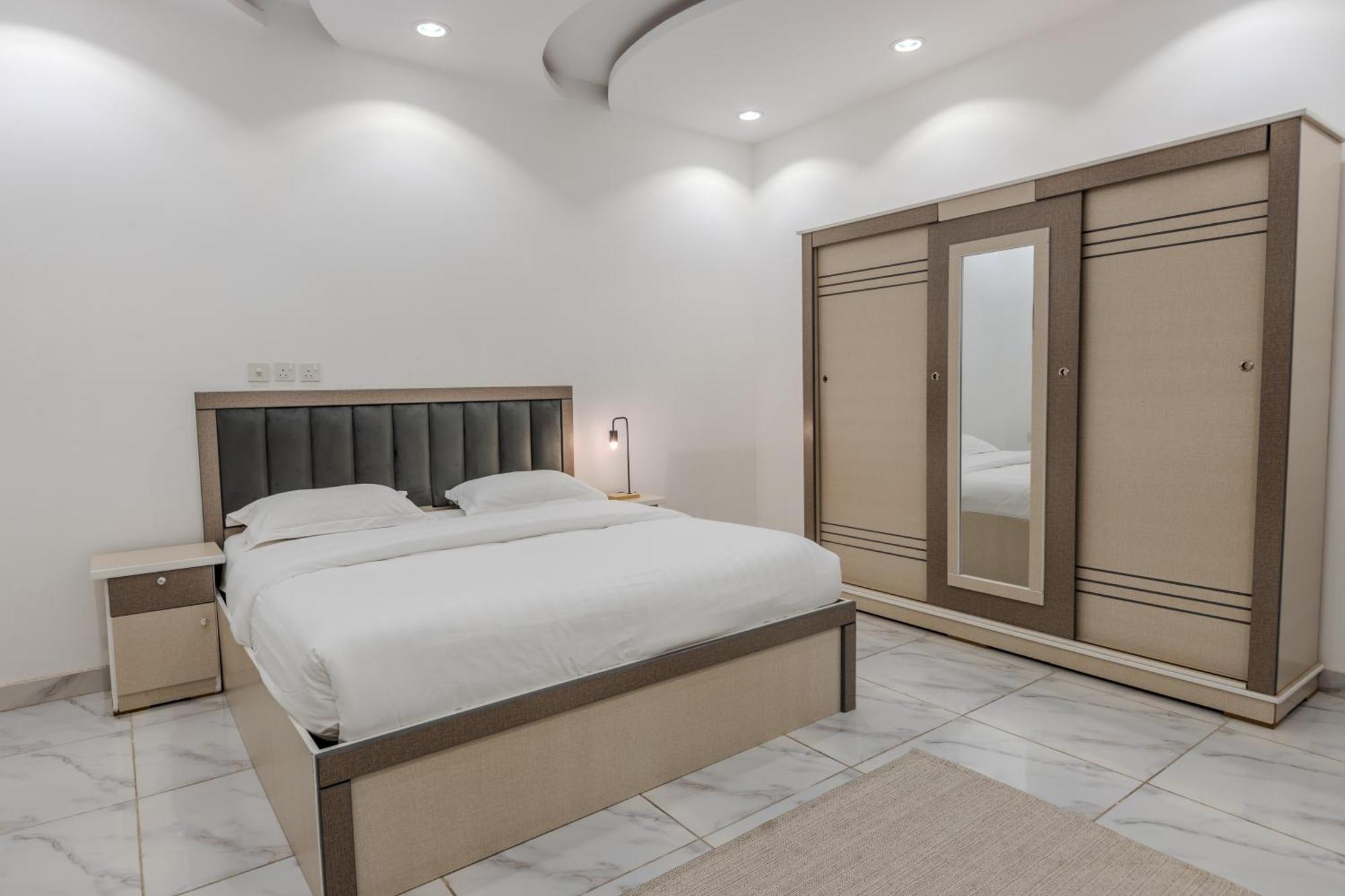 Luxurious Family 3 Bedroom Apartments 10 Mins Drive To Al-Masjid Nabawi - Nozol Noor 1 Medina Екстер'єр фото